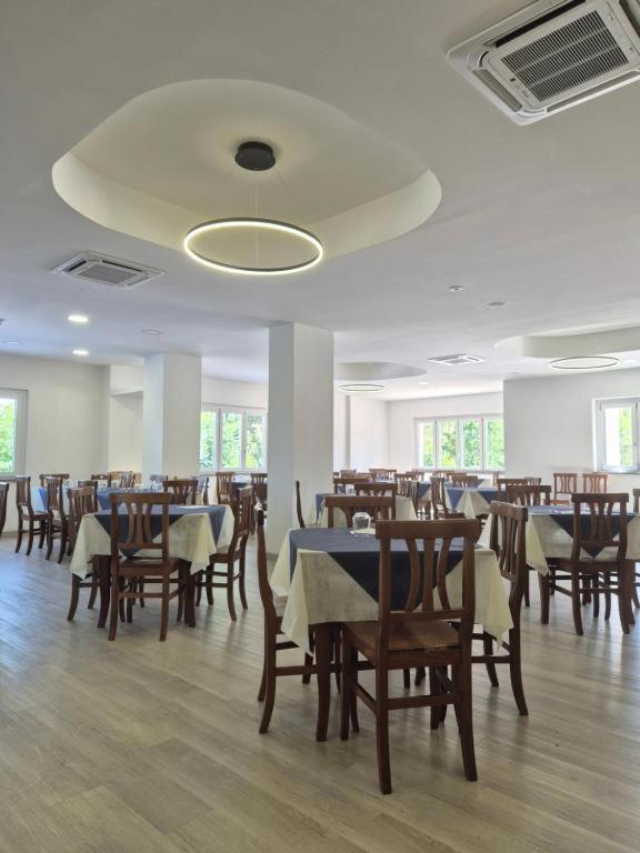 Suite Hotel Dominicus Grisolia Extérieur photo