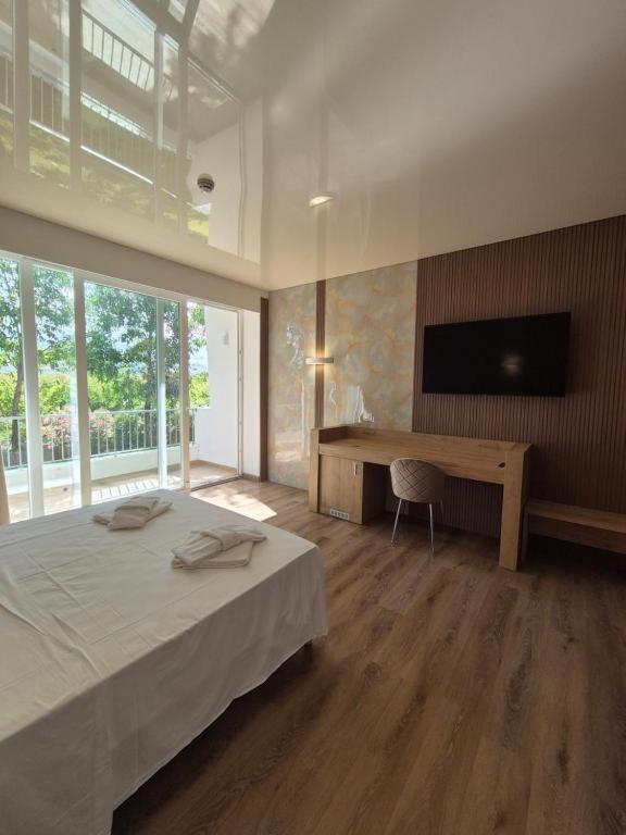 Suite Hotel Dominicus Grisolia Extérieur photo